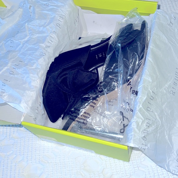 Gianna bini, black high heels size 9.5 worn once - Picture 7 of 10